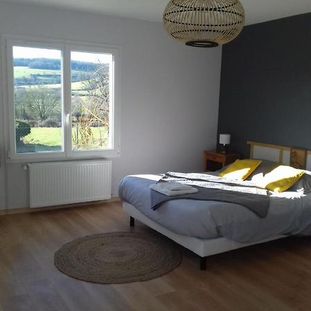 Agréable chambre meublée, vue sur la vallée de l'Auxois Villy-en-Auxois Exterior foto