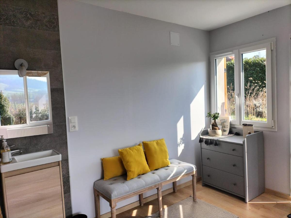 Agréable chambre meublée, vue sur la vallée de l'Auxois Villy-en-Auxois Exterior foto